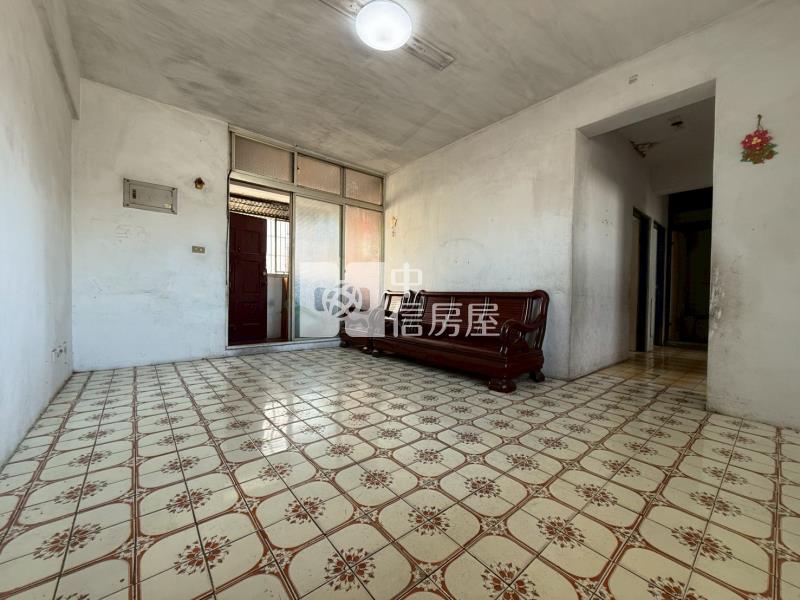 欠修理健康寓房屋室內格局與周邊環境