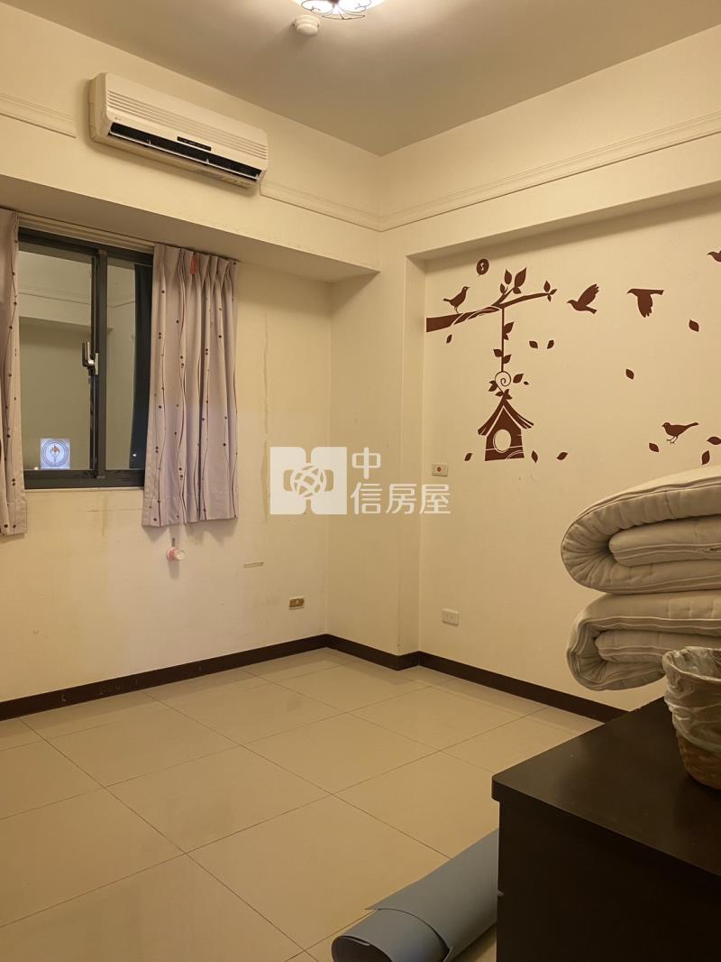 綠意綠景電梯三房+坡平車位房屋室內格局與周邊環境