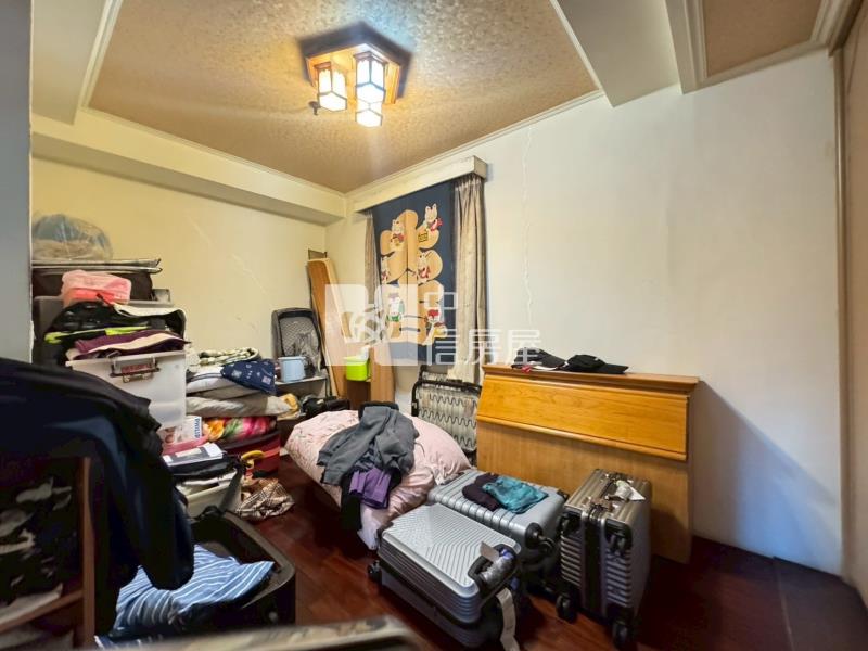 東區視野戶電梯2房房屋室內格局與周邊環境