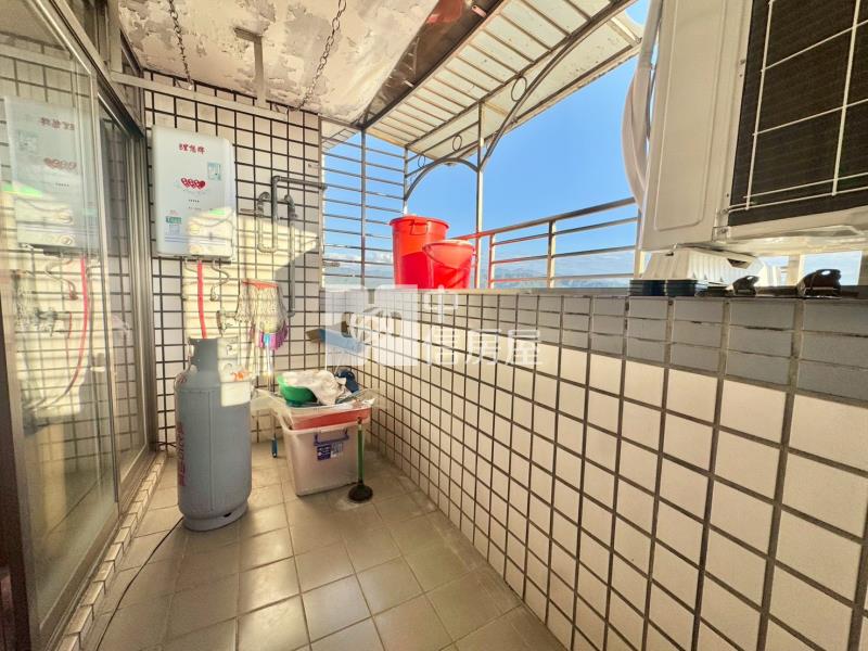 東區視野戶電梯2房房屋室內格局與周邊環境