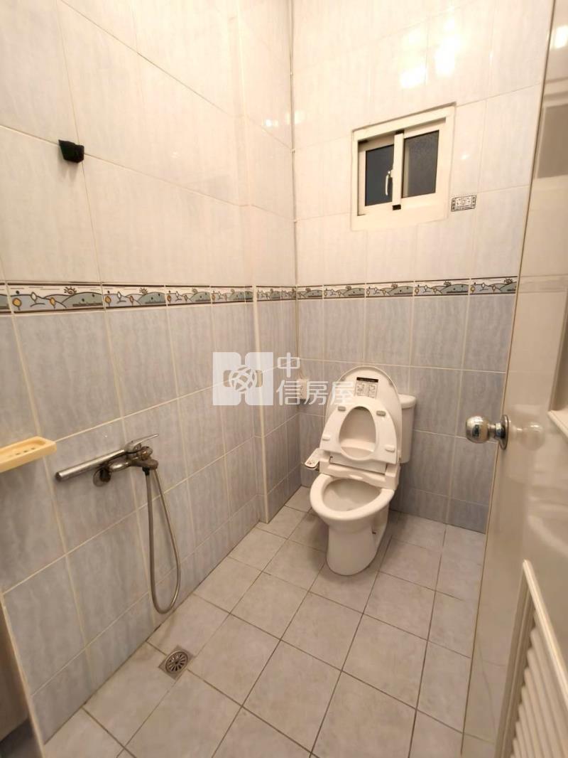 斗六重光路大地坪美別墅房屋室內格局與周邊環境