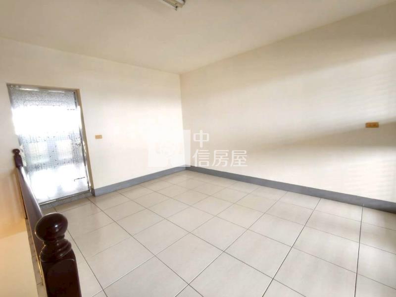 斗六重光路大地坪美別墅房屋室內格局與周邊環境