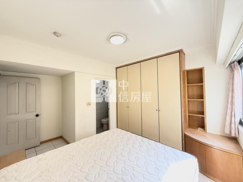 西區忠孝國小採光美三房平車（專任）房屋室內格局與周邊環境