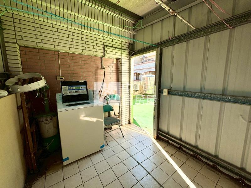 東海收租透套雙店面收租聖品房屋室內格局與周邊環境