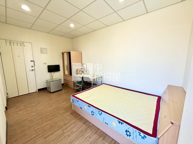 東海收租透套雙店面收租聖品房屋室內格局與周邊環境