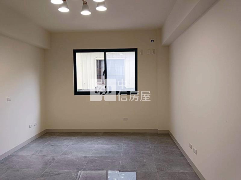 仁武全新大地坪車墅房屋室內格局與周邊環境