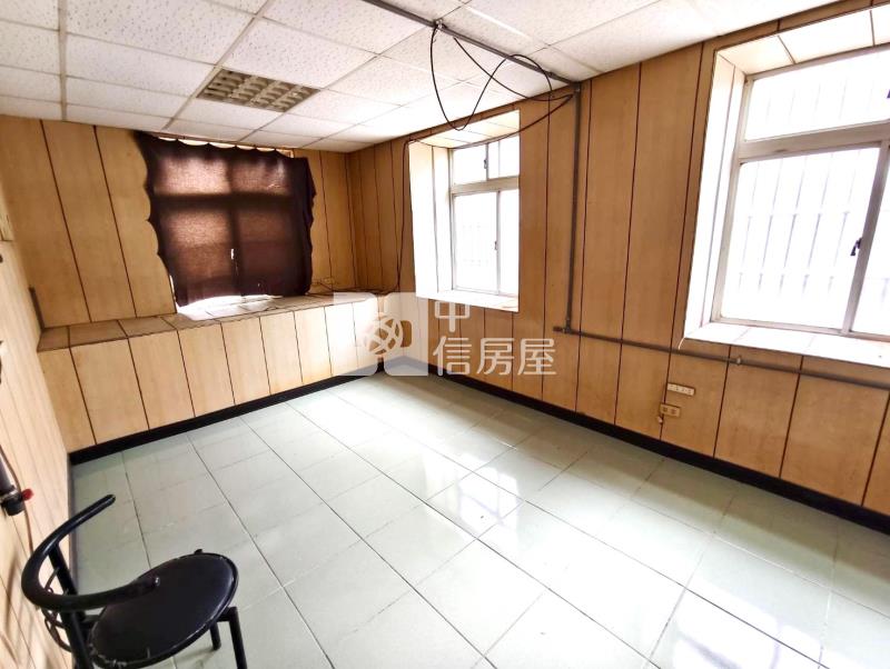 內壢精華地段忠孝商圈三角窗透店房屋室內格局與周邊環境