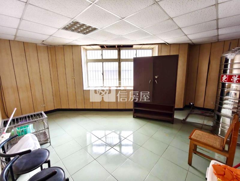 內壢精華地段忠孝商圈三角窗透店房屋室內格局與周邊環境