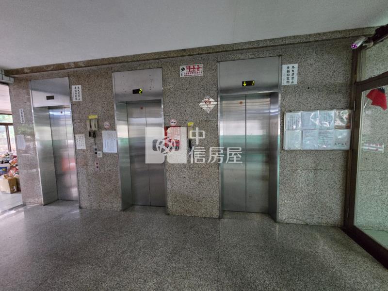 中原商圈電梯大套房房屋室內格局與周邊環境