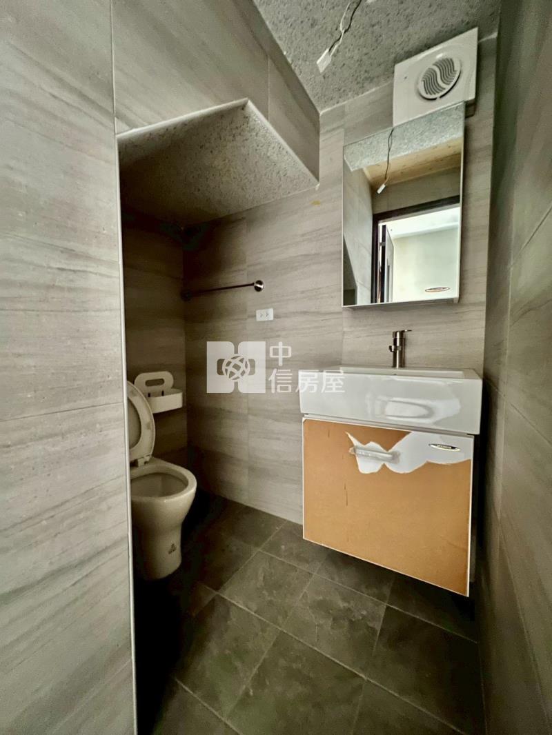 朴子醫院旁全新別墅房屋室內格局與周邊環境