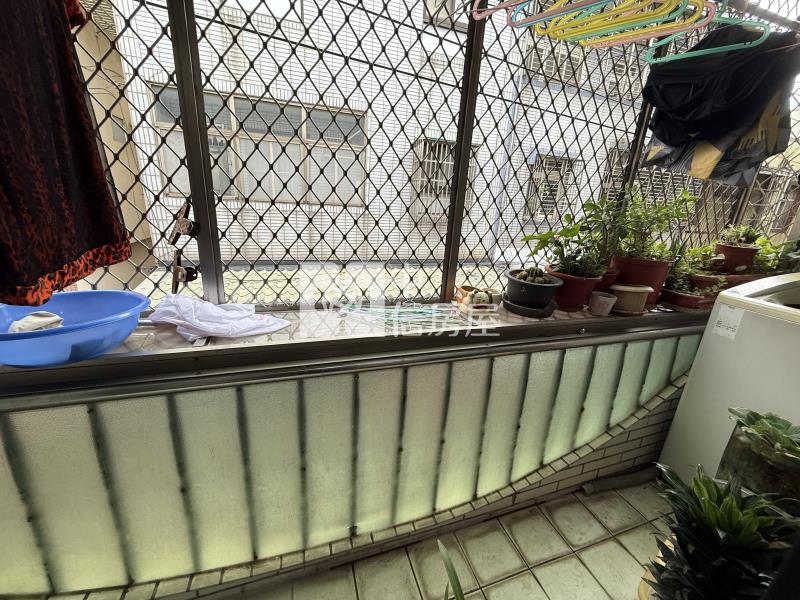 南勢新光路四房低總價透天房屋室內格局與周邊環境