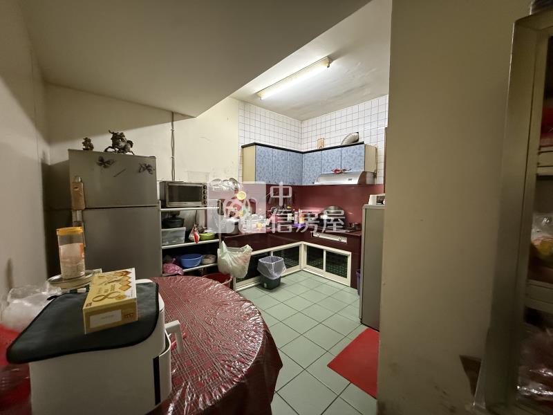 南勢新光路四房低總價透天房屋室內格局與周邊環境