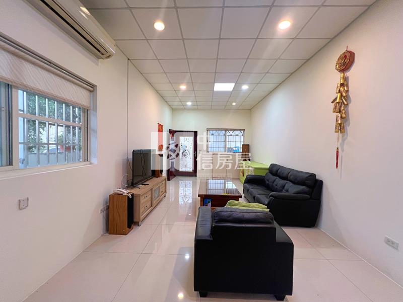 屏東農舍-內埔龍泉榮總輕齡農舍房屋室內格局與周邊環境