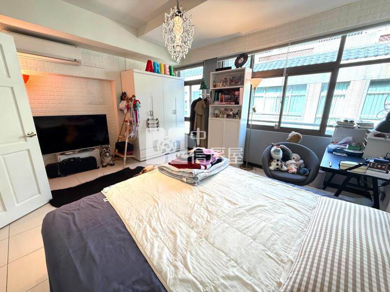 11期大毅時代雙車美墅（專任）房屋室內格局與周邊環境