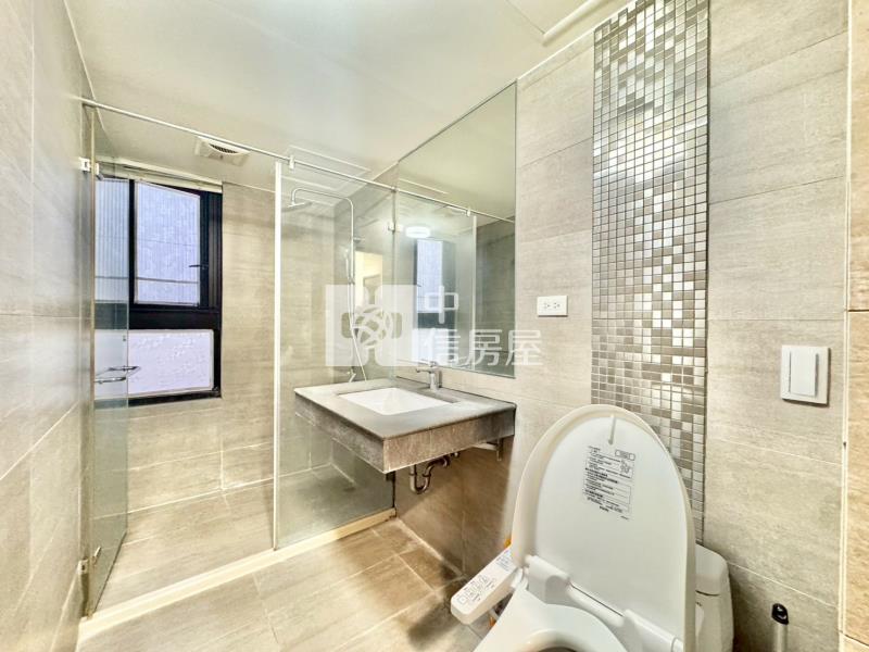 精武商圈視野戶大4房平車房屋室內格局與周邊環境