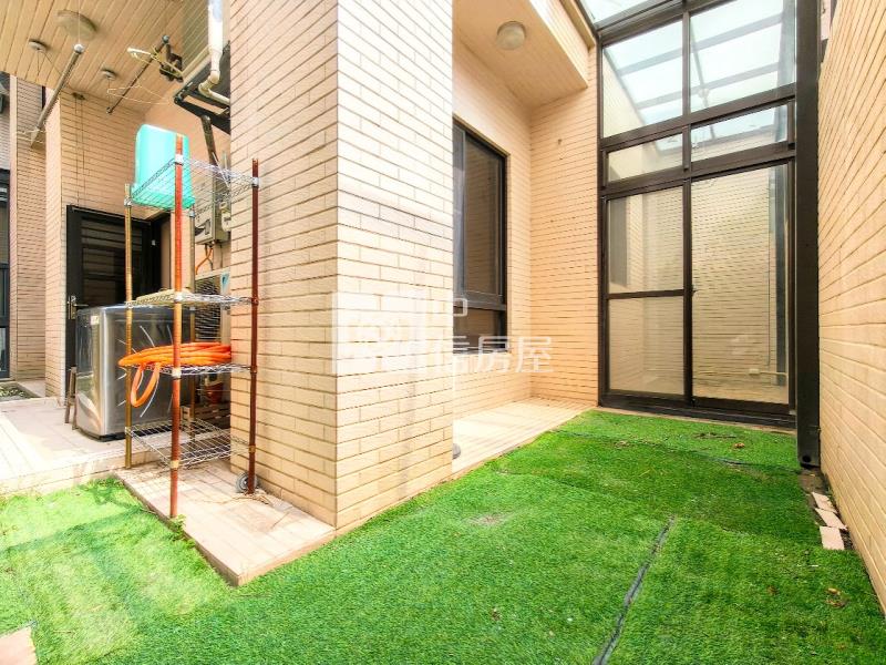 北屯情人橋*聖家鑫傳承*1樓小花園2房+平車房屋室內格局與周邊環境