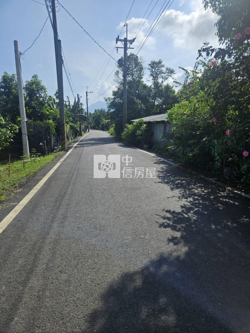 屏東內埔休閒農地B房屋室內格局與周邊環境