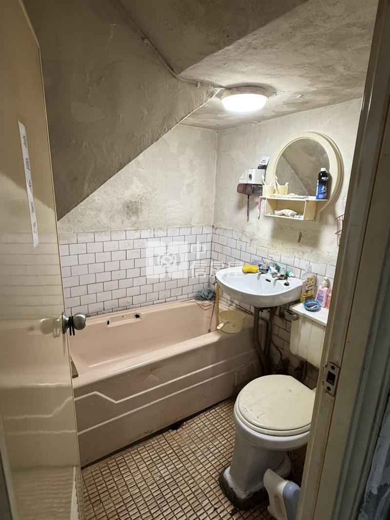 1I92大溪介壽路黃金透天店面房屋室內格局與周邊環境