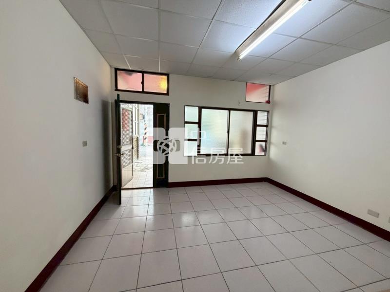 古坑市區美別墅房屋室內格局與周邊環境