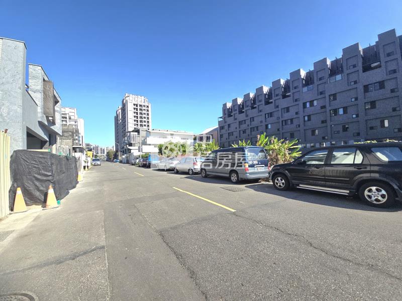 單元十二南興公園旁優質建地房屋室內格局與周邊環境