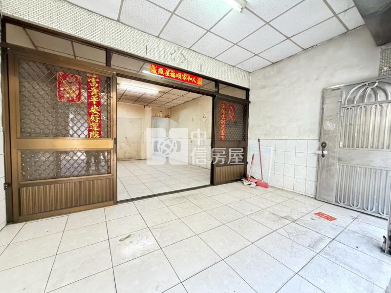 金世界透天房屋室內格局與周邊環境