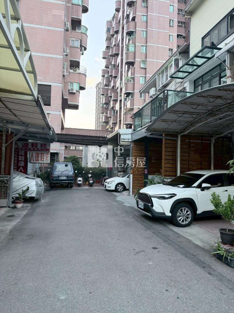 熱河崇德商圈前院車庫別墅房屋室內格局與周邊環境