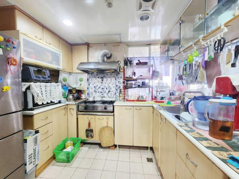 【新世紀】中正公園.將像景觀大3+1房+大車位房屋室內格局與周邊環境