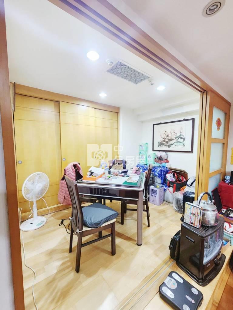 【新世紀】中正公園.將像景觀大3+1房+大車位房屋室內格局與周邊環境