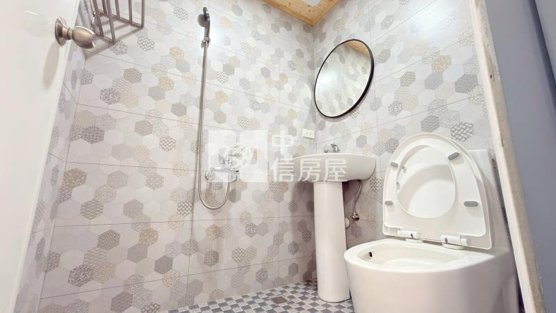 僑平國小旁  ★影音空拍只在中信嘉義玉山店房屋室內格局與周邊環境