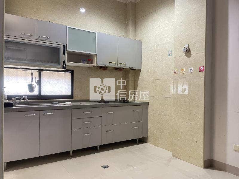 413冬山光明路邊間別墅房屋室內格局與周邊環境