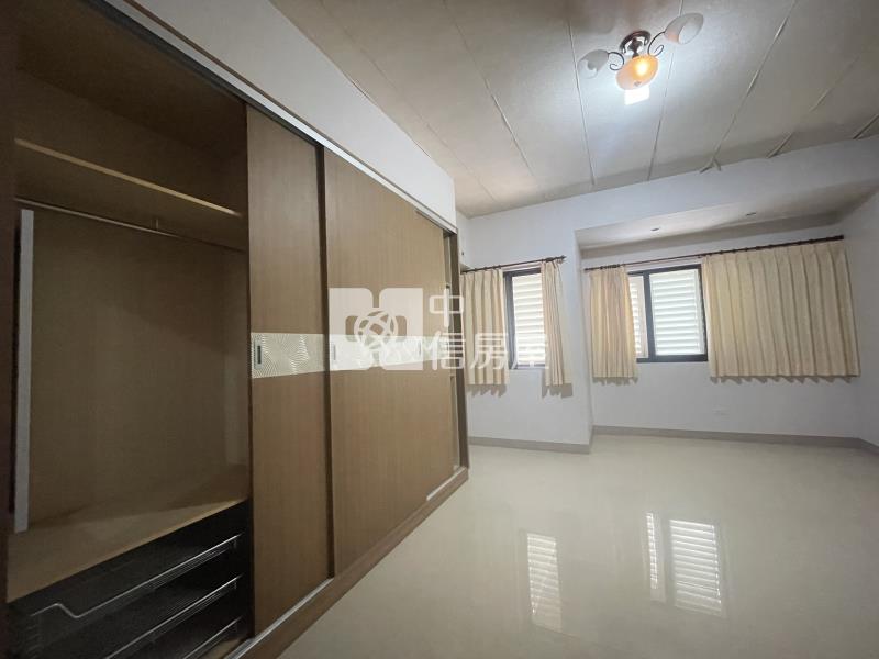 413冬山光明路邊間別墅房屋室內格局與周邊環境