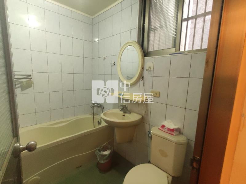 【安家】專任-中壢後站9米2大面寬透店房屋室內格局與周邊環境