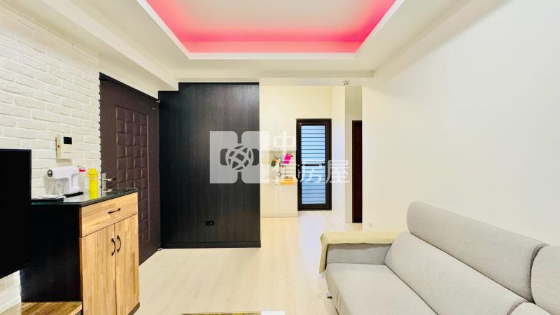 礁溪龍潭平面車位2+1房房屋室內格局與周邊環境