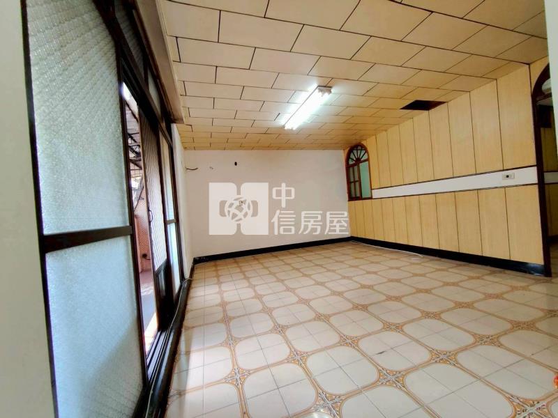 桃園愛國街大三房公寓房屋室內格局與周邊環境