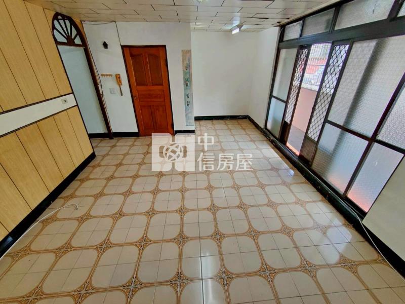 桃園愛國街大三房公寓房屋室內格局與周邊環境