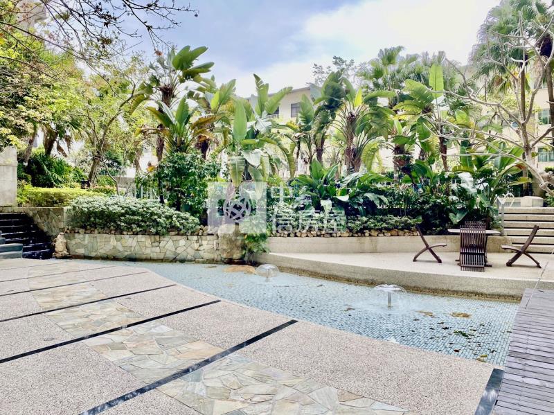 雙捷運世界之心美套房B1大平車房屋室內格局與周邊環境