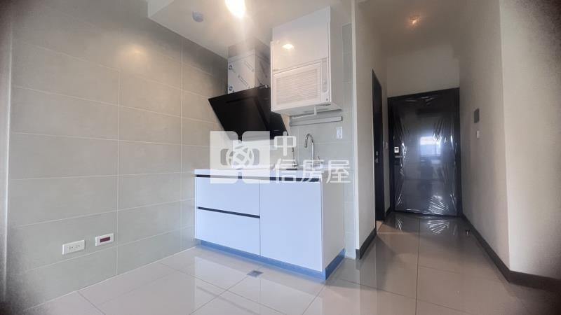 水湳經貿逢甲商圈全新1+1房平車(B3棟)房屋室內格局與周邊環境