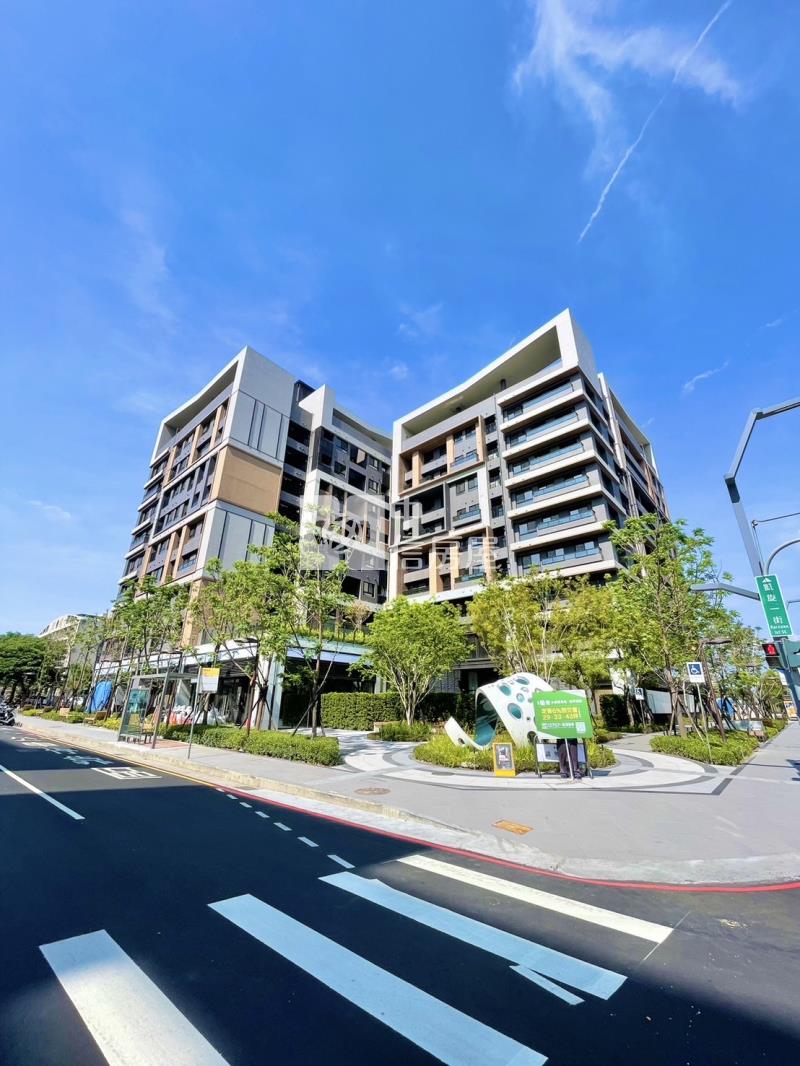 水湳經貿逢甲商圈全新1+1房平車(B3棟)房屋室內格局與周邊環境