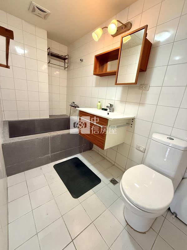 美術館三房平車視野戶房屋室內格局與周邊環境