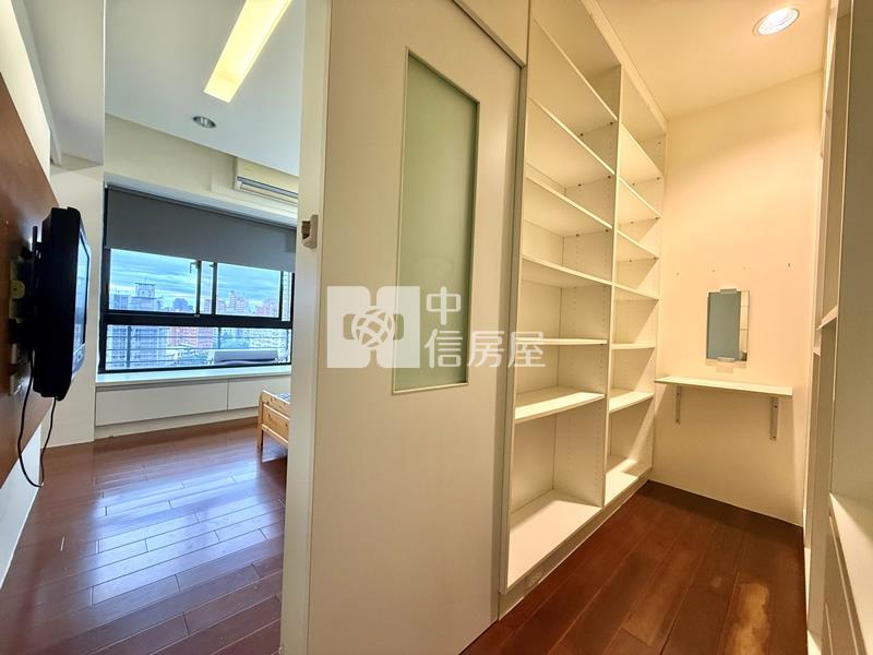 美術館三房平車視野戶房屋室內格局與周邊環境