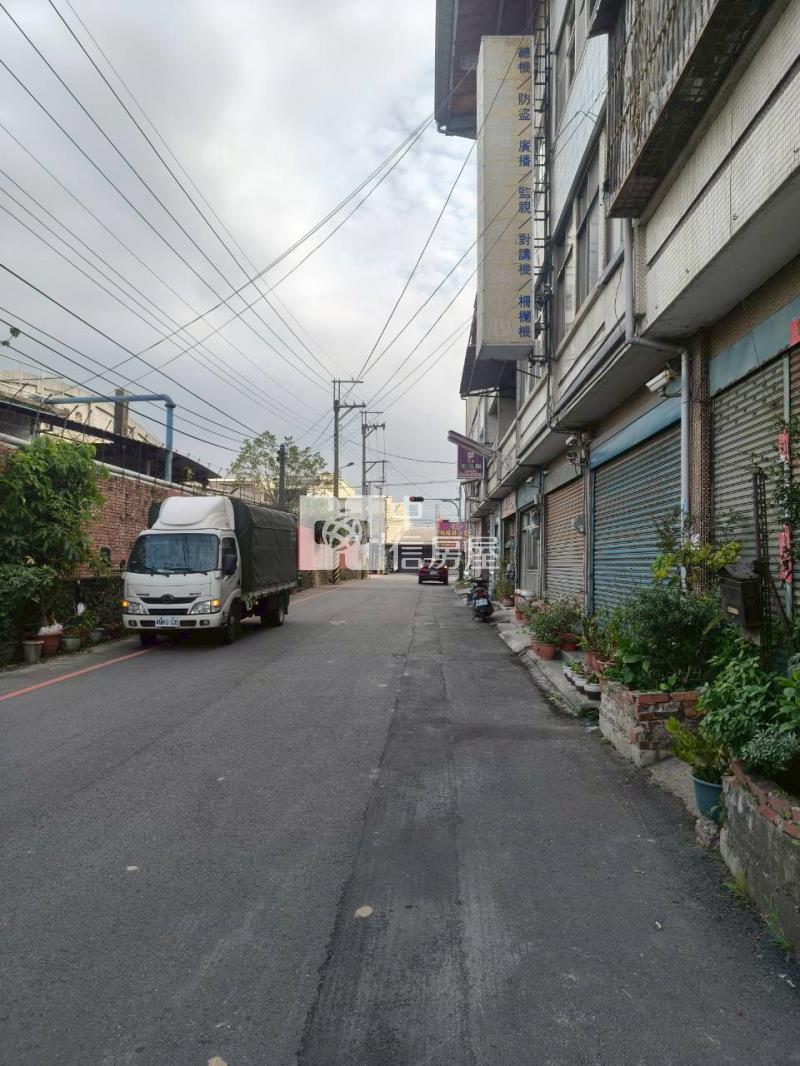 斗六文化路透天房屋室內格局與周邊環境