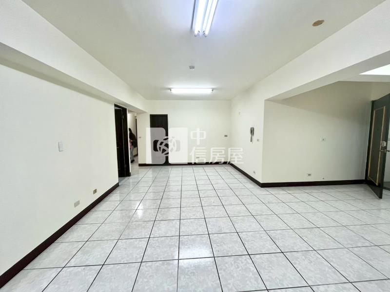 三普冠天下4房雙車房屋室內格局與周邊環境