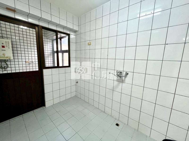 三普冠天下4房雙車房屋室內格局與周邊環境