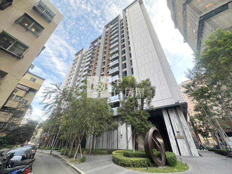 興大國圖館|女王萬歲高樓層兩房附車位房屋室內格局與周邊環境