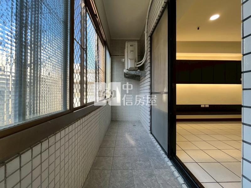 長億新平甜蜜蜜高樓層全新整理三房房屋室內格局與周邊環境