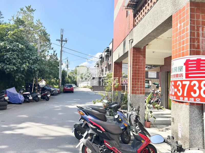 宜市新生國小增值大面寬雙店面房屋室內格局與周邊環境