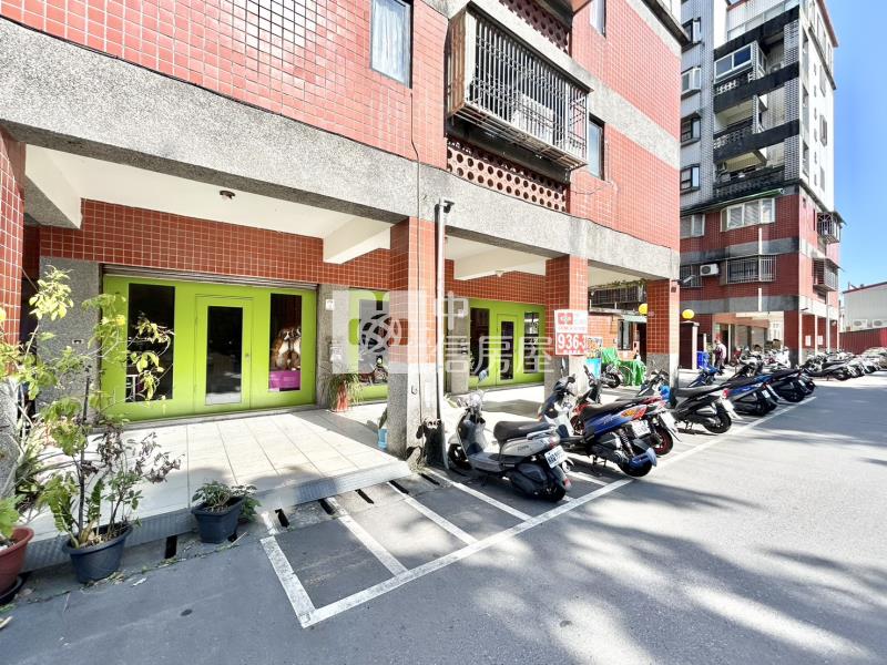 宜市新生國小增值大面寬雙店面房屋室內格局與周邊環境