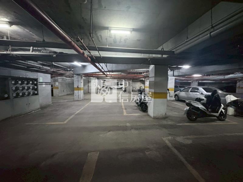 新農街採光兩房房屋室內格局與周邊環境