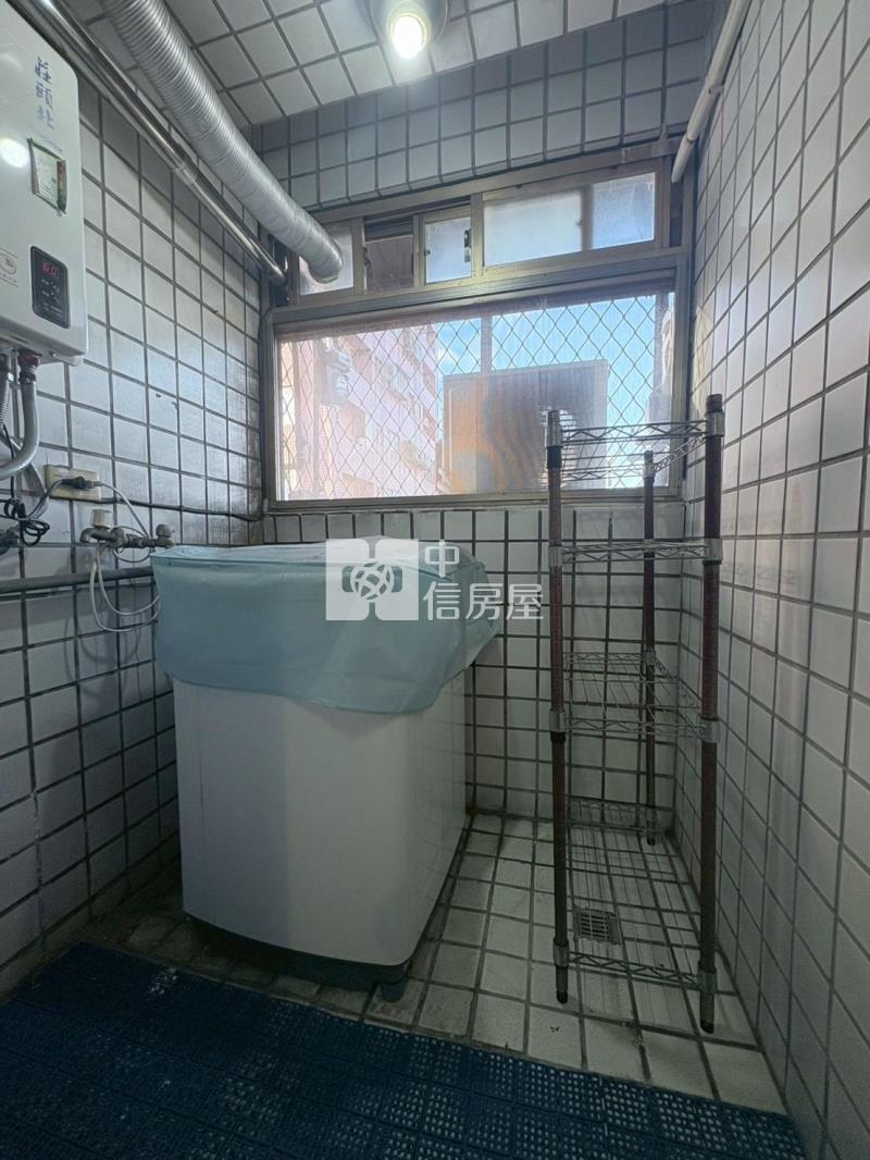 新農街採光兩房房屋室內格局與周邊環境