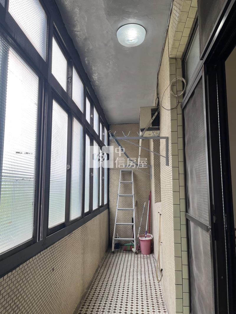 近工業區 龍平路 邊間美寓3樓房屋室內格局與周邊環境